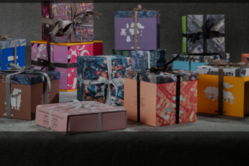 shop holiday gift sets on sale